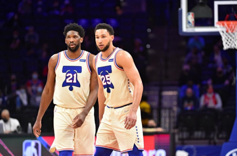 九游体育-包含国际比赛日波尔图备战NBA常规赛;官宣签约细节曝光;媒体盛赞;阵容厚度经受考验的词条